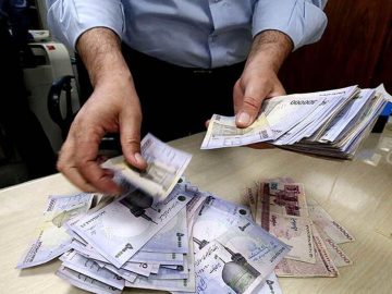 میزان حقوق و عیدی کارکنان دولت در سال ۱۴۰۳!