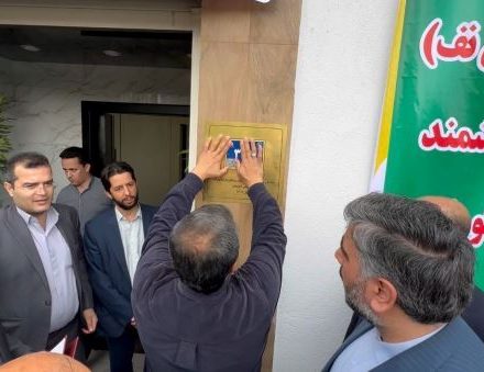 نصب نخستین پلاک هوشمند کدپستی در روستای بازکیاگوراب لاهیجان!