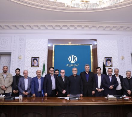 کمک نمایندگان به انتخاب و انتصاب مدیران اجرایی متخصص ، کارآمد و تحول‌گرا؛ + تصاویر