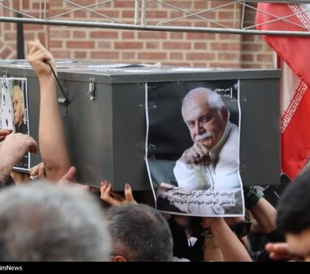 وداع باشکوه گیلانی‌ها با ناصر مسعودی+ گزارش تصویری