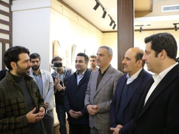 نمایشگاه دومین جشنواره عکس لاهیجان آغاز بکار کرد