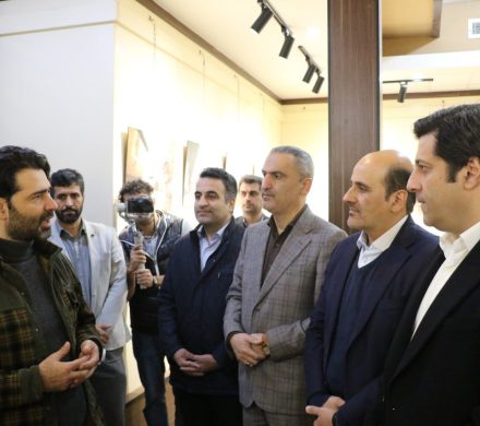 نمایشگاه دومین جشنواره عکس لاهیجان آغاز بکار کرد