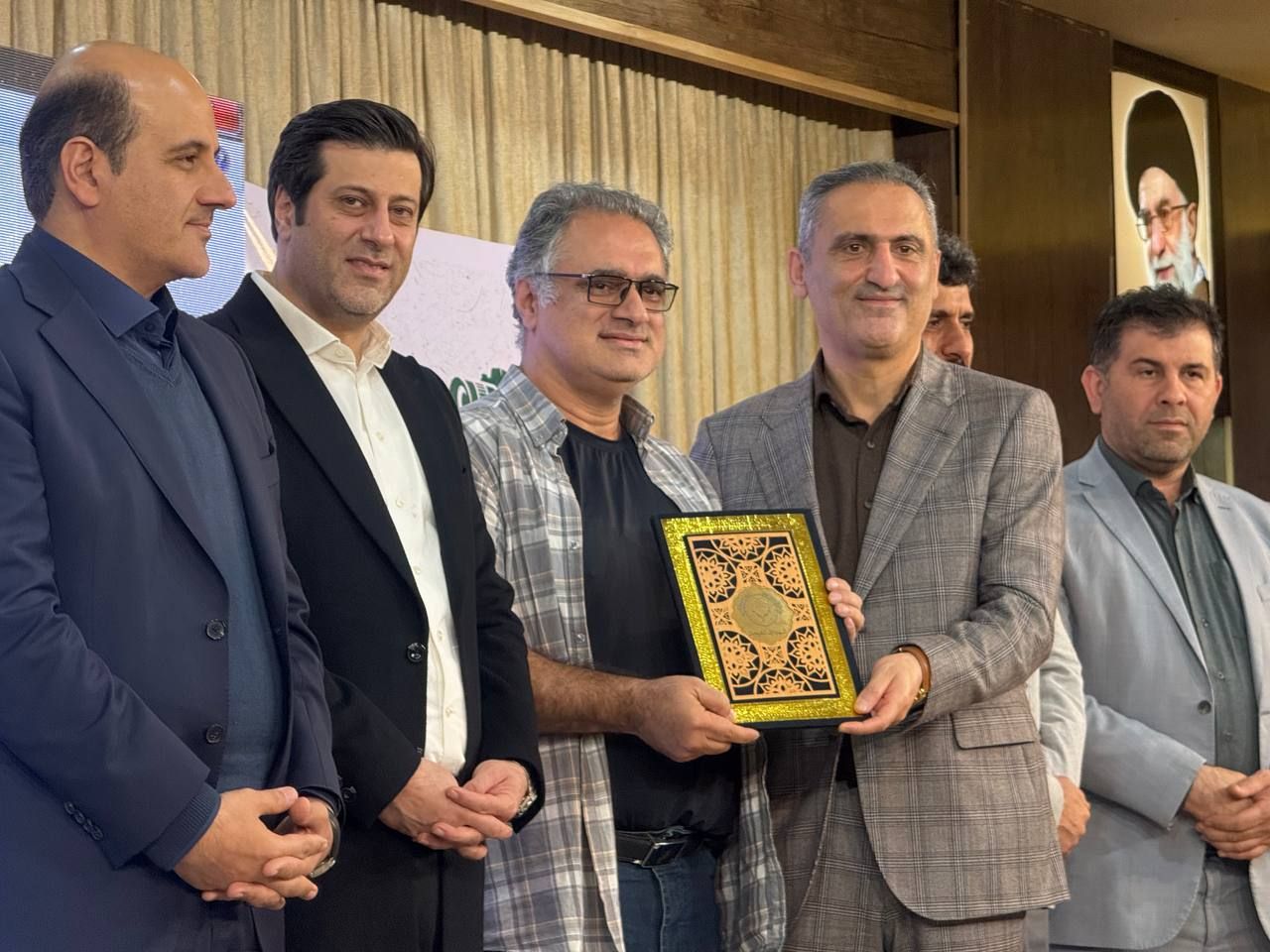 برگزیدگان دومین جشنواره ملی عکس لاهیجان معرفی شدند+گزارش تصویری