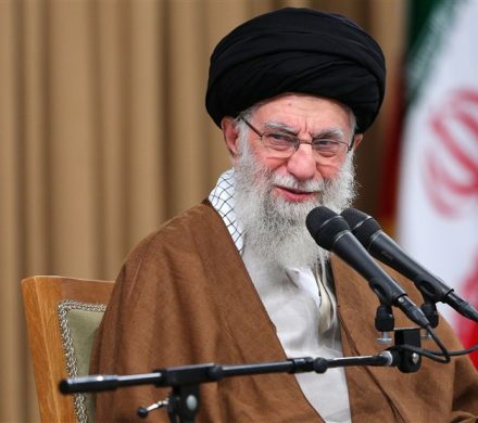 بدرقه و تشییع پیکر مطهر قائد شهید بعد از دهه اول محرم انجام میگیرد