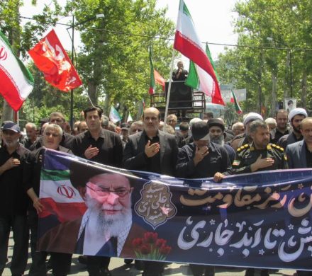 مراسم عزاداری رهبر شهید در لاهیجان