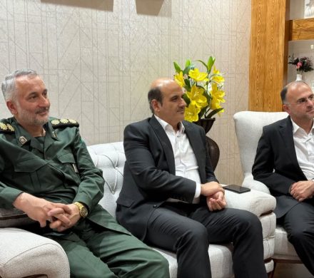 دیدار فرماندار لاهیجان با آزادگان سرافراز دوران دفاع مقدس