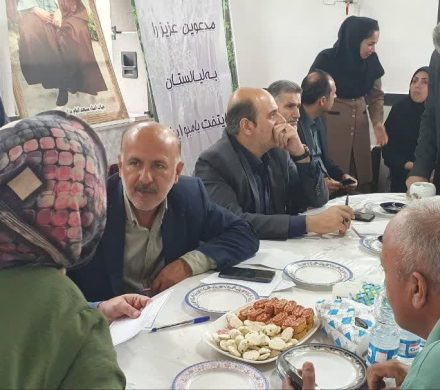 میز خدمت در لیالستان؛ فرماندار و نماینده مجلس پاسخگوی مردم شدند